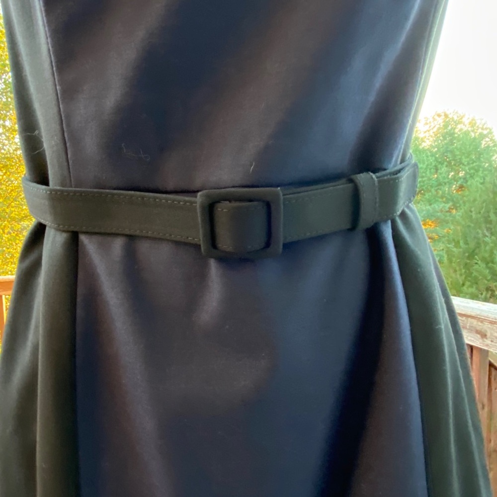 NWT Navy & Black Banana Republic Belted Sheath Dress, 4 - Picture 11 of 15